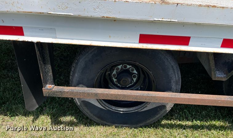 image for item DL3776 2001 Butler B2424-A  equipment trailer