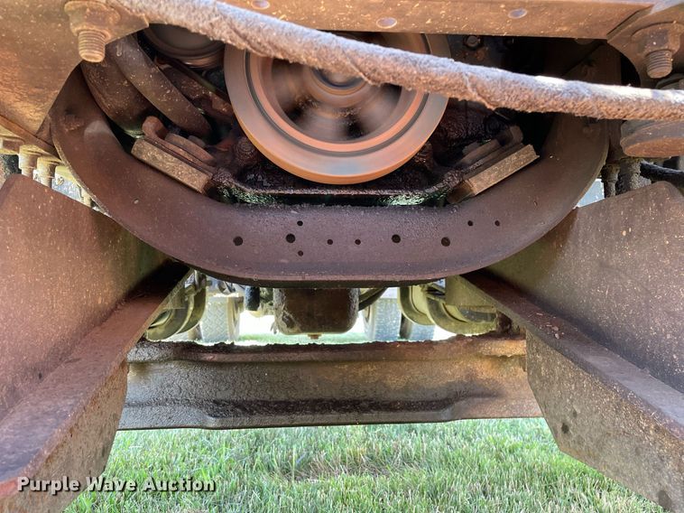 image for item DL3777 2004 International 7400  dump truck