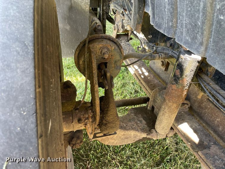 image for item DL3777 2004 International 7400  dump truck