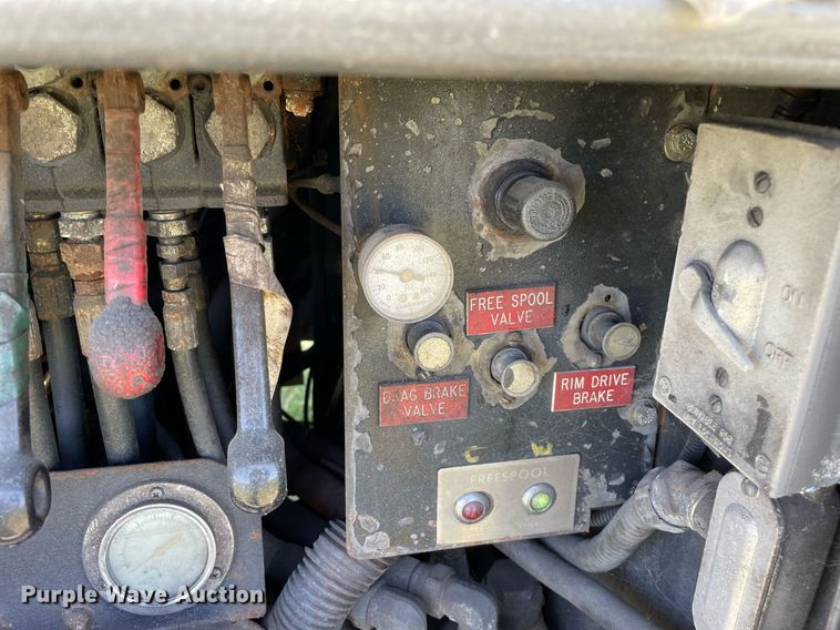 image for item DL3778 2000 GMC C8500  reel truck