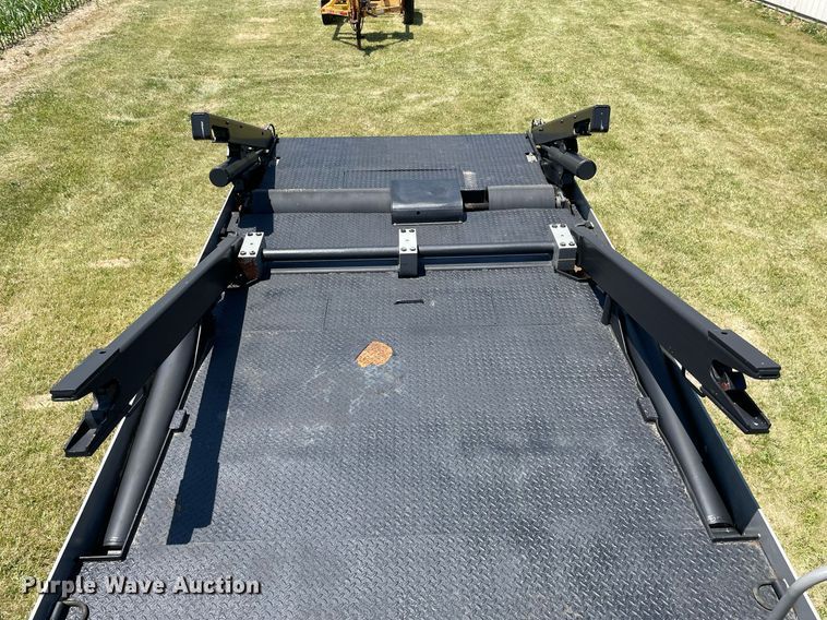 image for item DL3778 2000 GMC C8500  reel truck