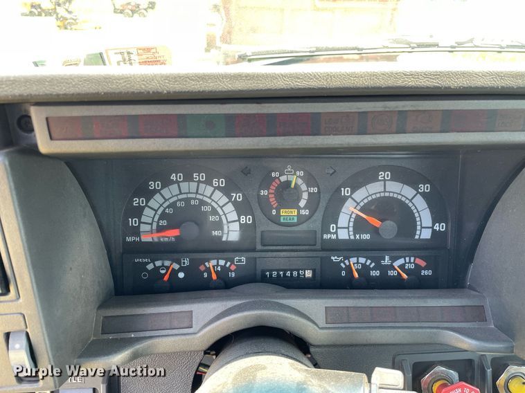 image for item DL3778 2000 GMC C8500  reel truck