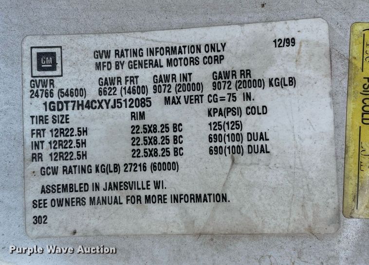 image for item DL3778 2000 GMC C8500  reel truck