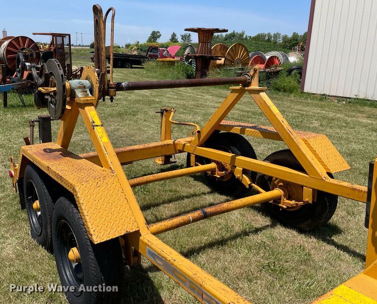 image for item DL3779 2002 TSE T30/36VGRC  reel trailer