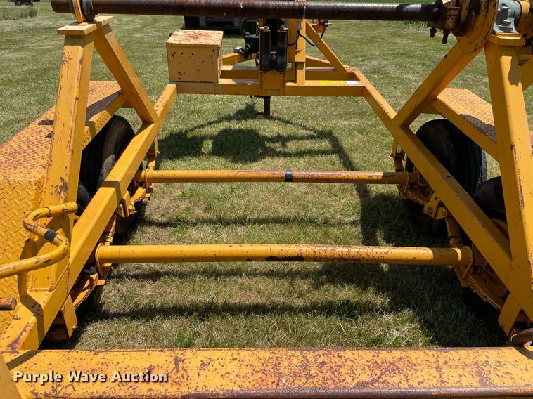 image for item DL3779 2002 TSE T30/36VGRC  reel trailer