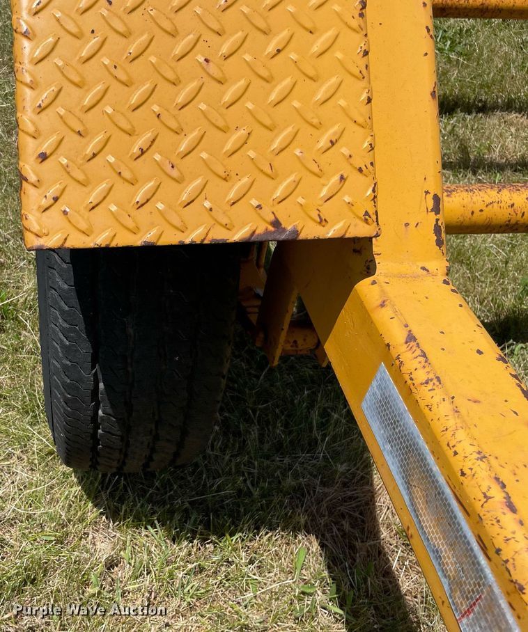 image for item DL3779 2002 TSE T30/36VGRC  reel trailer