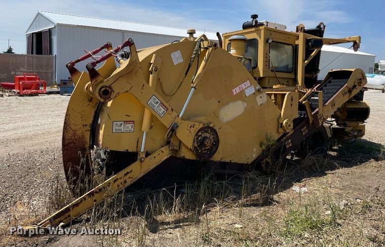 image for item DL3780 1994 Vermeer CC135A Offset  concrete cutter