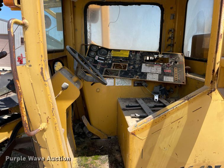 image for item DL3780 1994 Vermeer CC135A Offset  concrete cutter