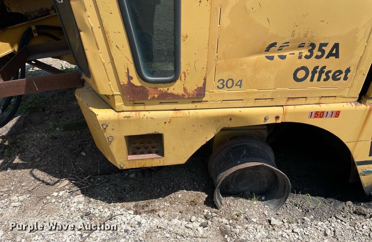 image for item DL3780 1994 Vermeer CC135A Offset  concrete cutter