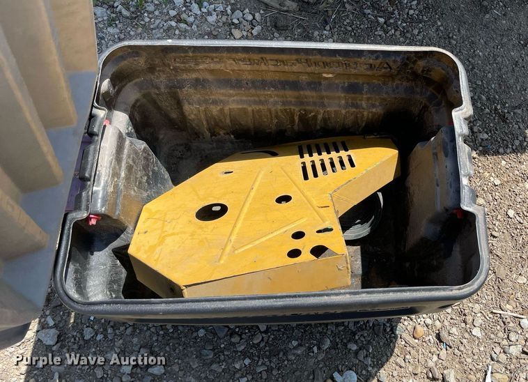 image for item DL3780 1994 Vermeer CC135A Offset  concrete cutter