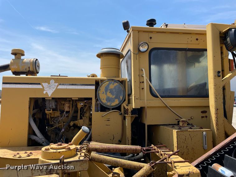 image for item DL3780 1994 Vermeer CC135A Offset  concrete cutter