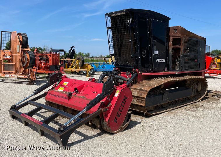 image for item DL3781 Fecon FTX200T5-24SST  mulcher