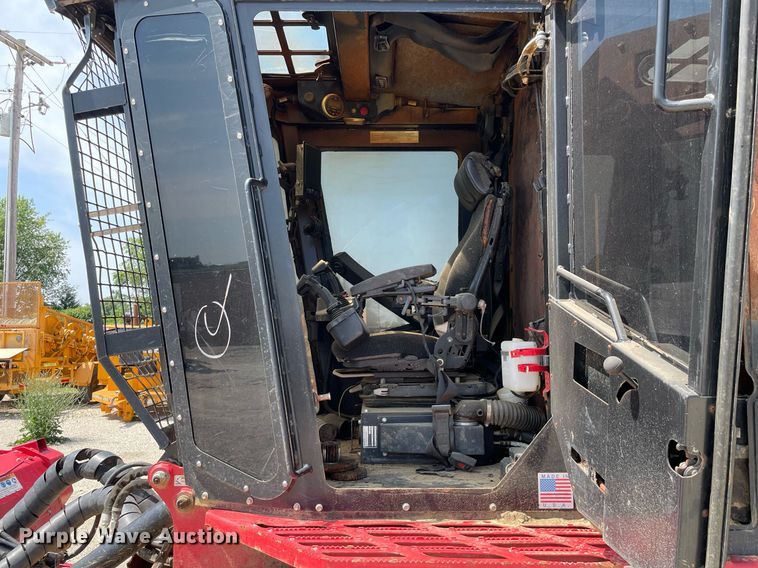 image for item DL3781 Fecon FTX200T5-24SST  mulcher