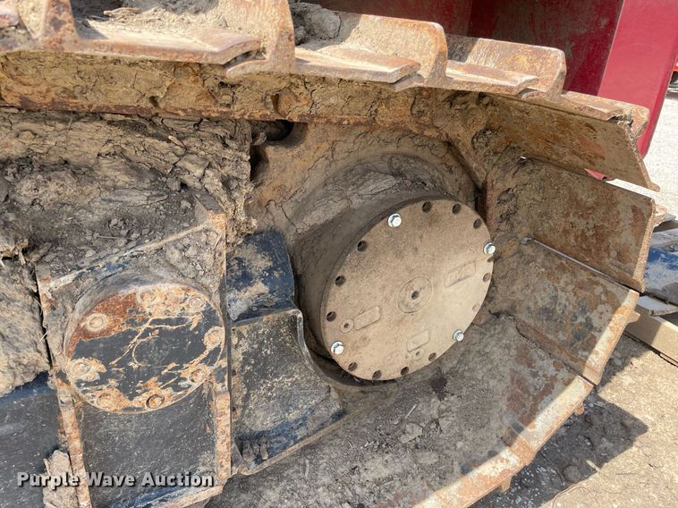 image for item DL3781 Fecon FTX200T5-24SST  mulcher