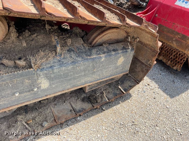 image for item DL3781 Fecon FTX200T5-24SST  mulcher