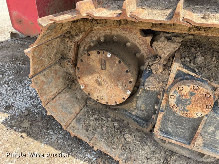 image for item DL3781 Fecon FTX200T5-24SST  mulcher