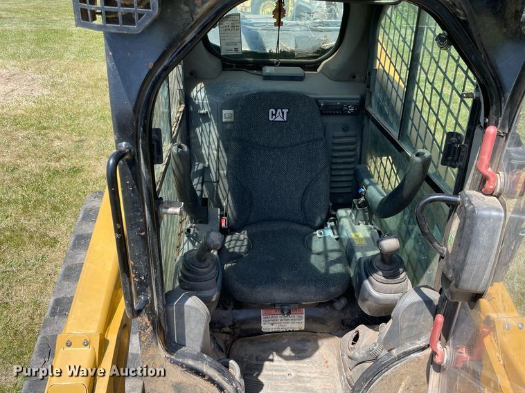 image for item DL3783 2017 Caterpillar 299D2XHP  tracked skid steer loader