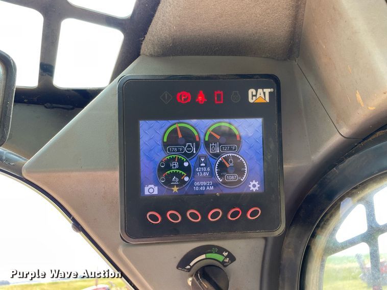 image for item DL3783 2017 Caterpillar 299D2XHP  tracked skid steer loader