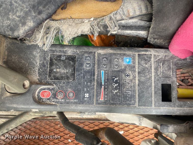 image for item DL7141 1998 Link-Belt 3400 Quantum  excavator