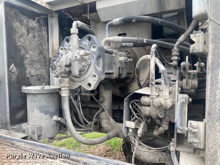 image for item DL7141 1998 Link-Belt 3400 Quantum  excavator