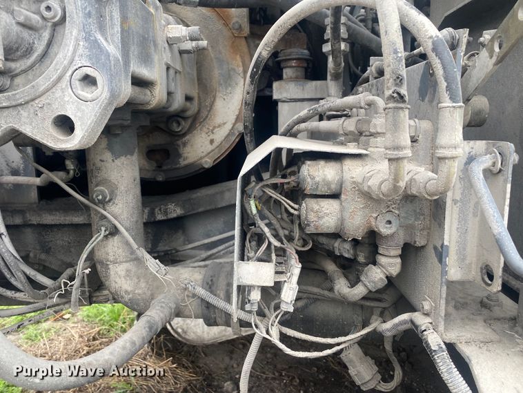 image for item DL7141 1998 Link-Belt 3400 Quantum  excavator