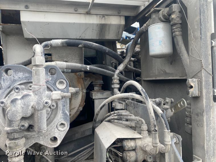 image for item DL7141 1998 Link-Belt 3400 Quantum  excavator