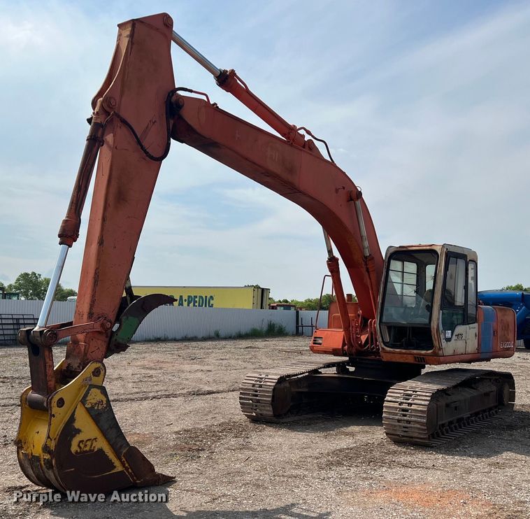 image for item DN3017 1991 Hitachi EX200LC-2  excavator