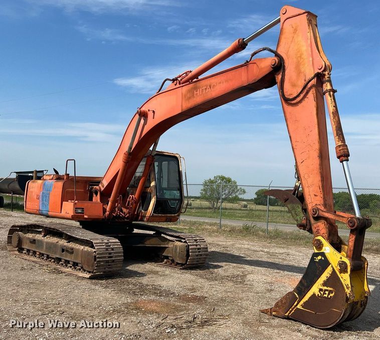 image for item DN3017 1991 Hitachi EX200LC-2  excavator