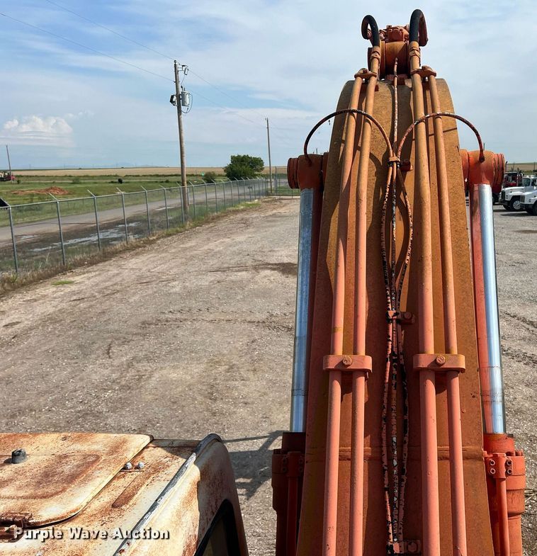 image for item DN3017 1991 Hitachi EX200LC-2  excavator