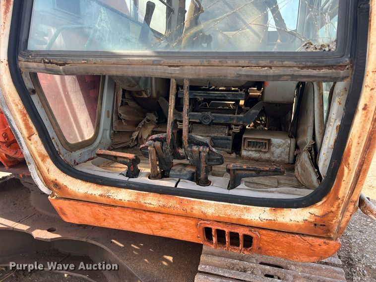 image for item DN3017 1991 Hitachi EX200LC-2  excavator