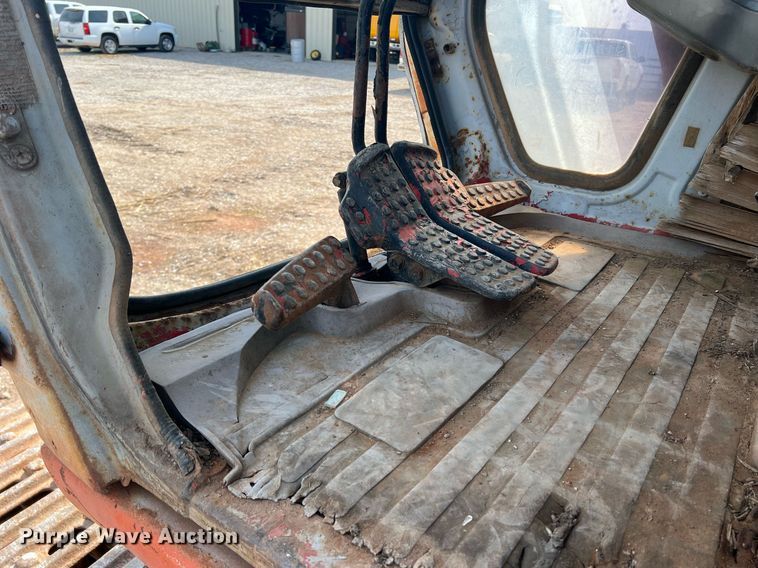 image for item DN3017 1991 Hitachi EX200LC-2  excavator