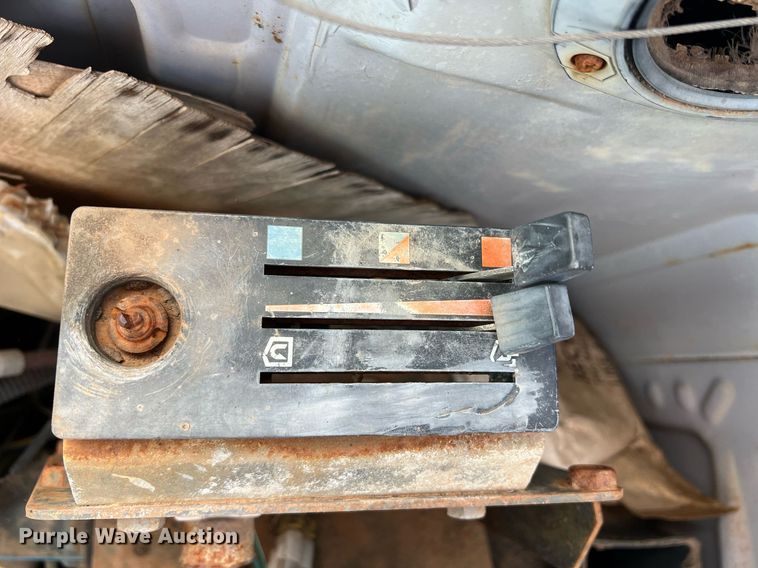 image for item DN3017 1991 Hitachi EX200LC-2  excavator