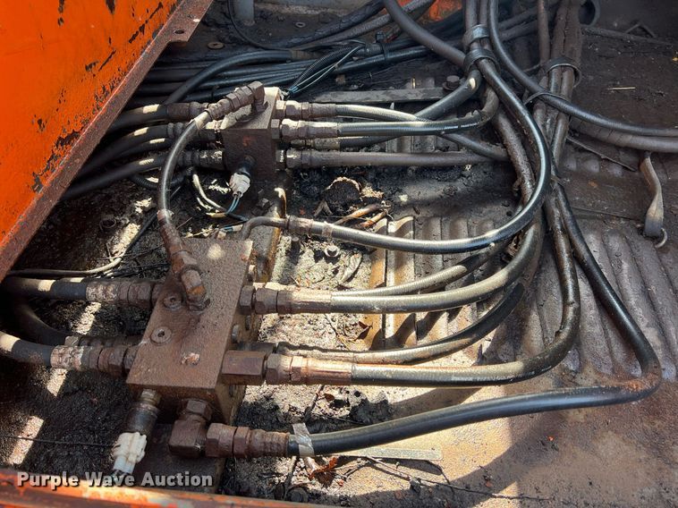 image for item DN3017 1991 Hitachi EX200LC-2  excavator