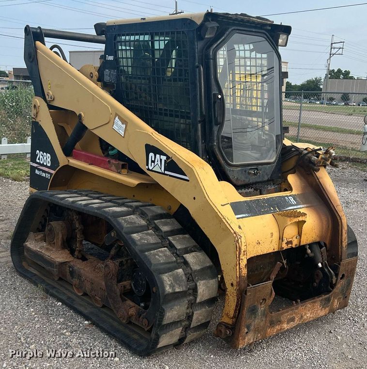 image for item DN3027 2006 Caterpillar 268B  tracked skid steer loader