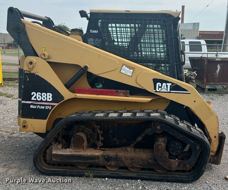 image for item DN3027 2006 Caterpillar 268B  tracked skid steer loader