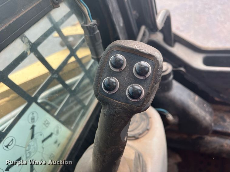 image for item DN3027 2006 Caterpillar 268B  tracked skid steer loader