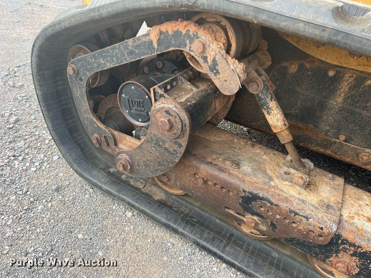 image for item DN3027 2006 Caterpillar 268B  tracked skid steer loader