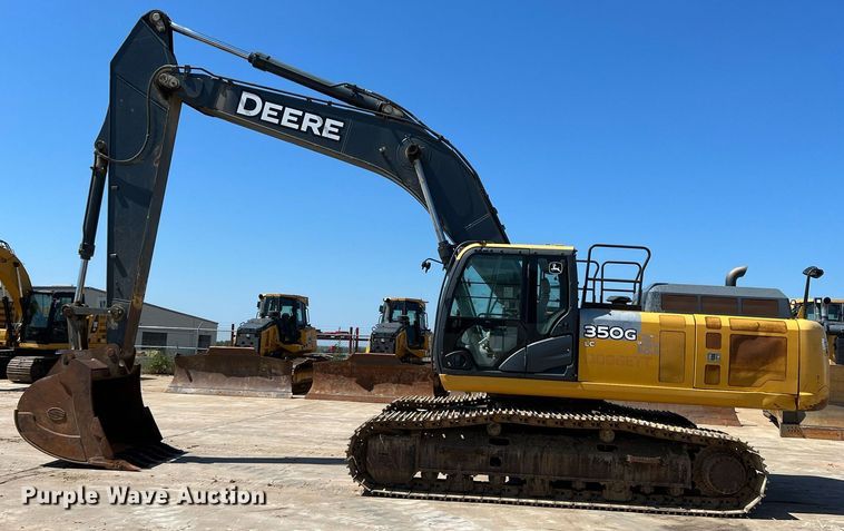 image for item DN3031 2017 John Deere 350GLC  excavator