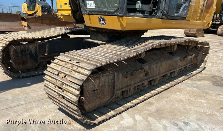 image for item DN3031 2017 John Deere 350GLC  excavator