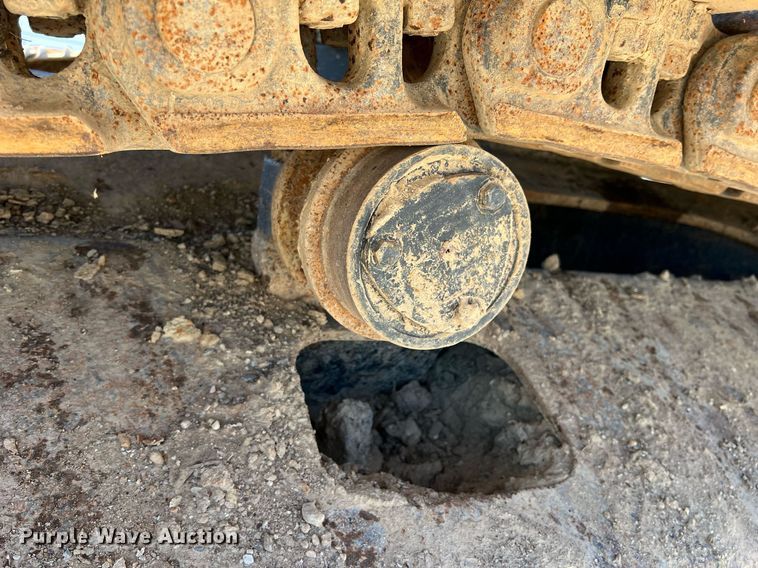 image for item DN3031 2017 John Deere 350GLC  excavator