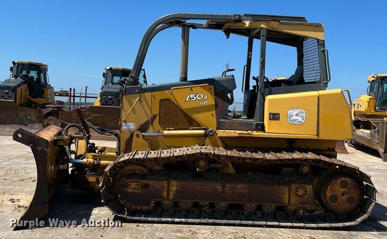 image for item DN3032 2007 John Deere 750J LGP  dozer
