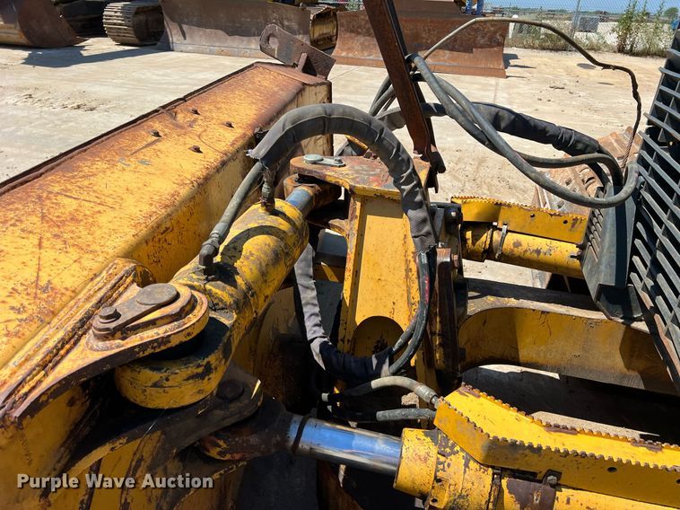 image for item DN3032 2007 John Deere 750J LGP  dozer