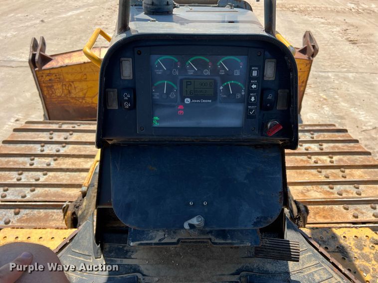 image for item DN3032 2007 John Deere 750J LGP  dozer