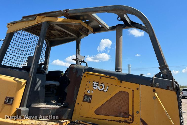 image for item DN3032 2007 John Deere 750J LGP  dozer