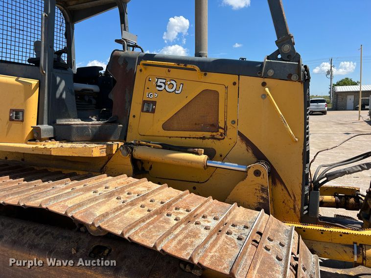 image for item DN3032 2007 John Deere 750J LGP  dozer