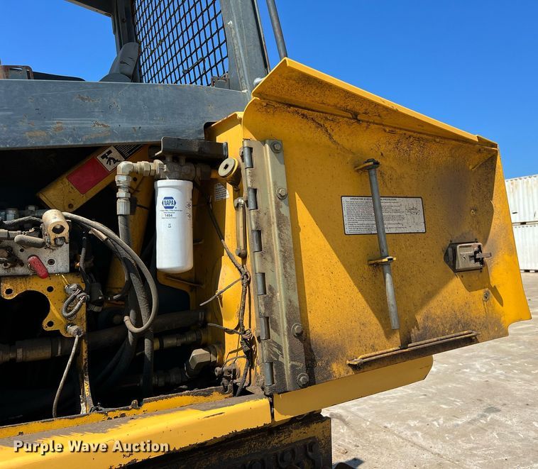 image for item DN3032 2007 John Deere 750J LGP  dozer