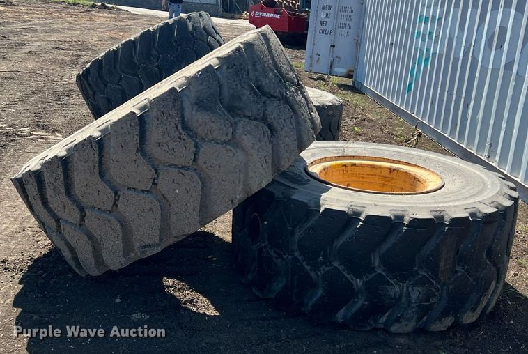 image for item DN3033 (4) 23.5R25 wheels and tires