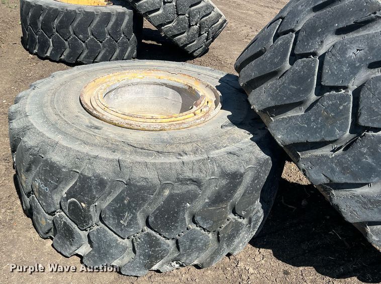 image for item DN3033 (4) 23.5R25 wheels and tires