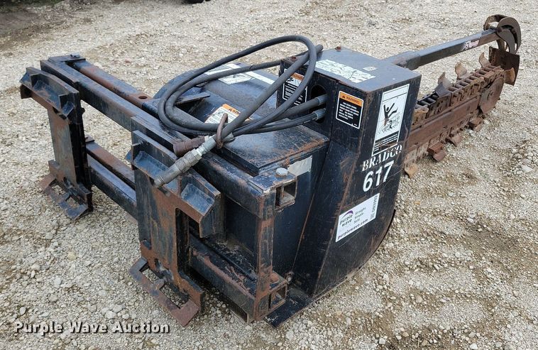 image for item DN3993 skid steer trencher