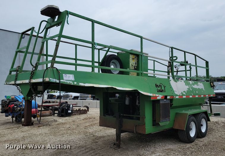 image for item DN3995 2005 Easy Lawn C125  hydroseeder